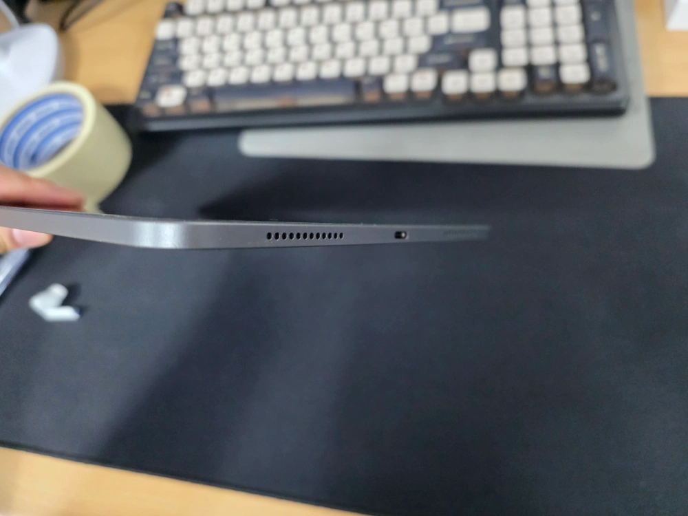 iPad Air5 스페이스 그레이 64GB 판매합니다