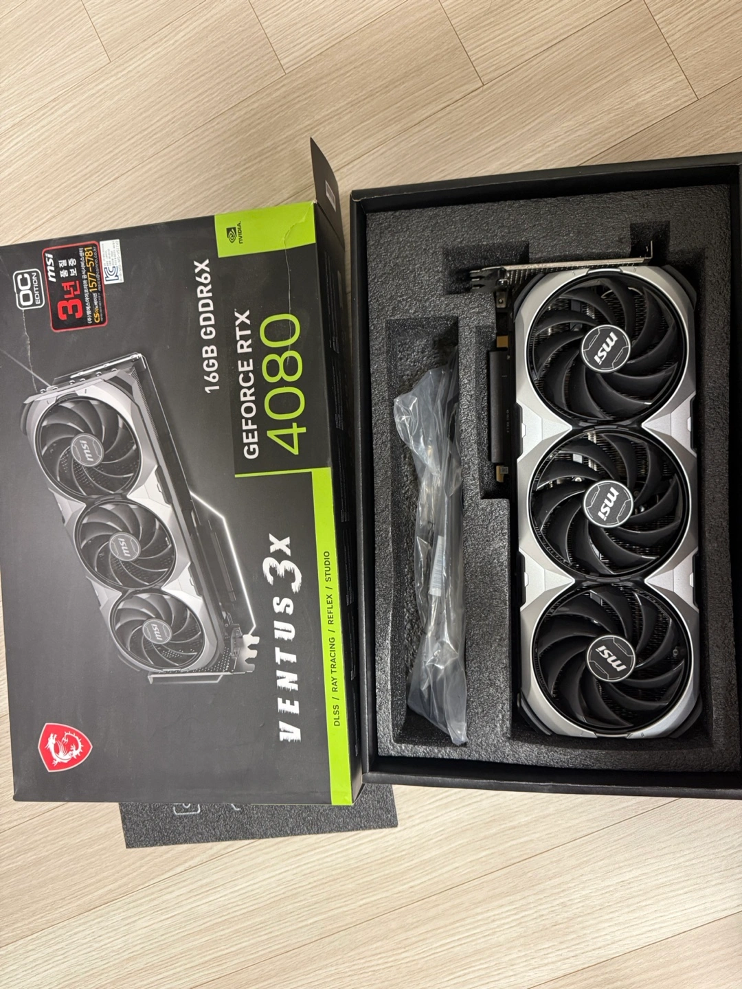 MSI RTX4080 벤투스3X OC Edition 16GB 팝니다.
