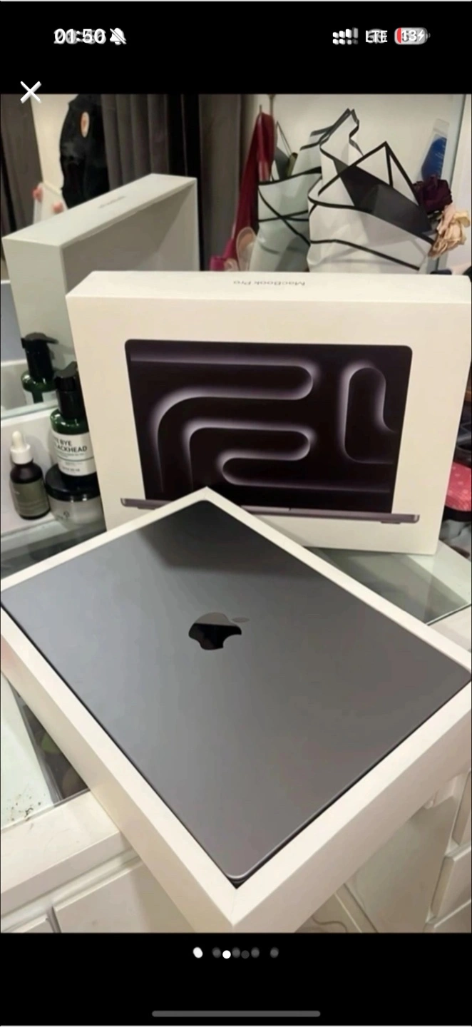 맥북 프로 M3 Pro, 14인치 512g 8G