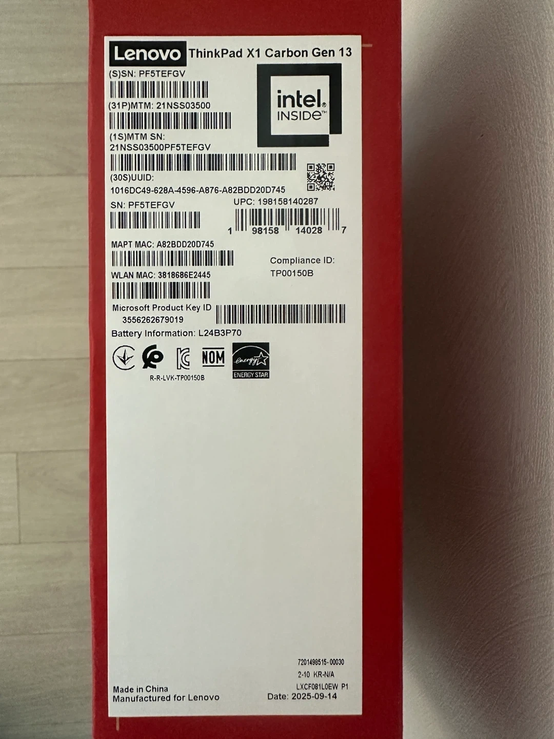 미개봉 레노버 ThinkPad X1 Carbon Gen 13 노트북