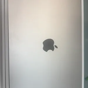 MacBook Air M2 스타라이트 효율100