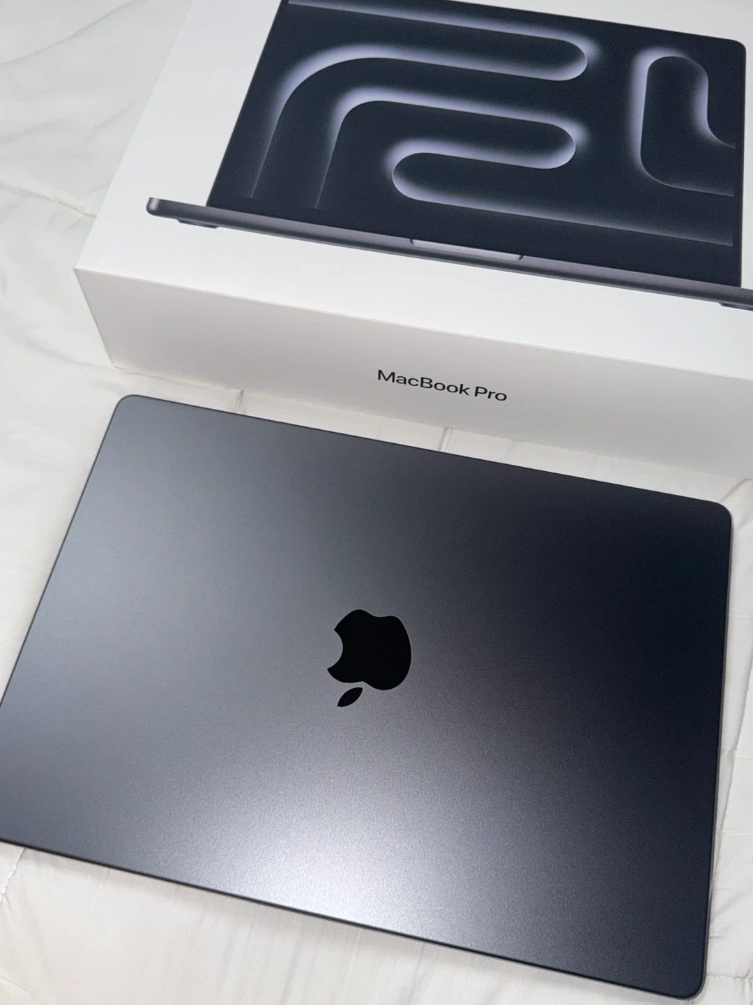 맥북 프로 14 스페이스 블랙 M3 Pro 11코어 512GB 18GB