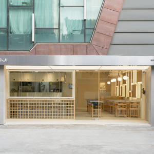 야키토리 스프카레 + 콰삭함바그 + 하이볼2잔 (음료로 변경 가능) — 수익쉐어