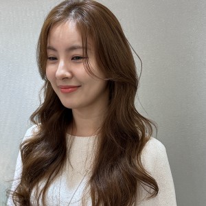 펌 시술 (뿌리펌+ 매직 셋팅 / 뿌리펌+ 슬릭펌(매직or볼륨매직)/ 신 — [서울 강동구] 이가자헤어비스 강동 더리버아이파크점 [450,000원 상당] 펌 시술 (뿌리펌+ 매직