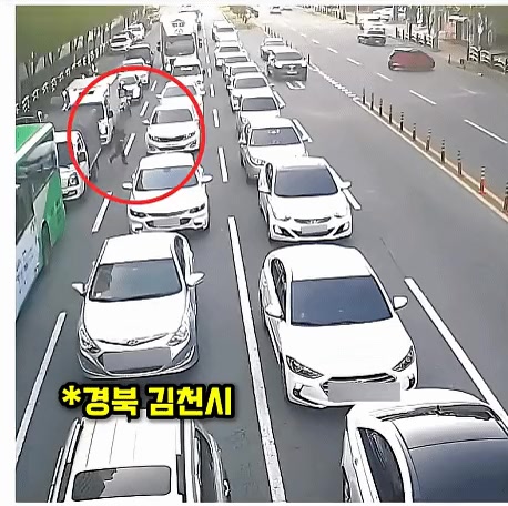 무단횡단 도중 사고 피해보상 6천만원 	[326]