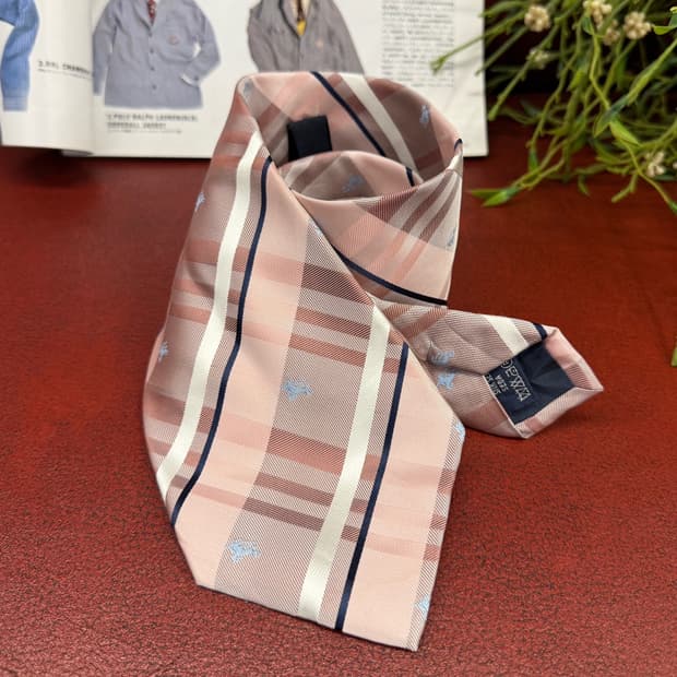 Burberry BURBERRY 버버리 노바체크 패턴 실크 넥타이 N2703 이태리 명품 상품 사진