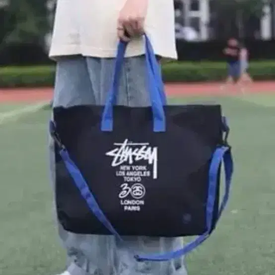 Stüssy 30주년 기념 가방 상품 사진