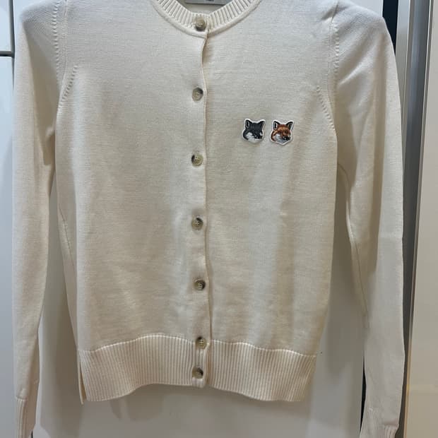 Maison Kitsuné 메종키츠네 아이보리 여성가디건 55~55반 상품 사진