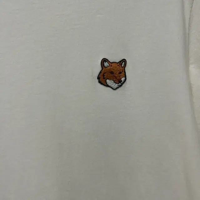 Maison Kitsuné 폭스 헤드 레귤러 티셔츠 상품 사진