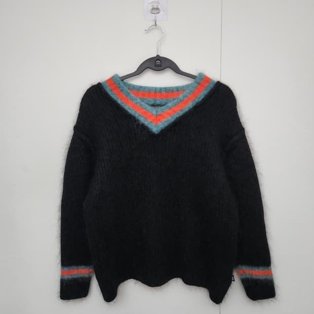 [STUSSY 스투시] 105 여 브이넥니트 상품 사진