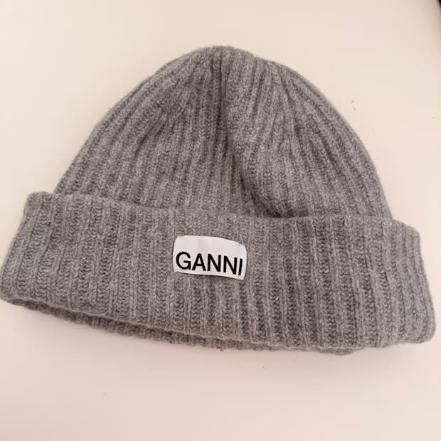 GANNI 가니(GANNI) 로고 패치 골지 니트 비니 상품 사진