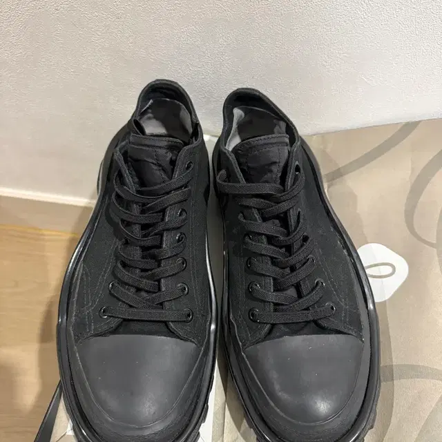 라프시몬스 아디다스 뉴러너 블랙 260 상품 사진