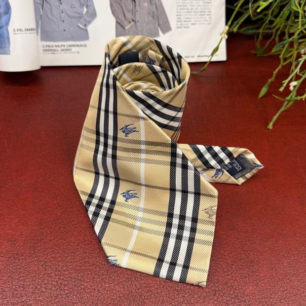 Burberry BURBERRY 버버리 노바체크 패턴 실크 넥타이 N2701 이태리 명품 상품 사진