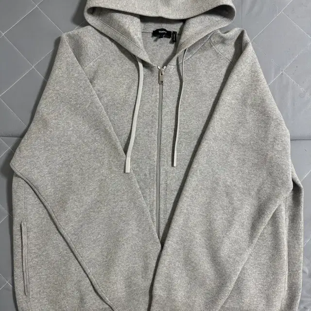 25fw 띠어리 자고후드 그레이 xxl 상품 사진