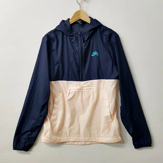 NIKE 나이키 포터블 바람막이 점퍼 상품 사진