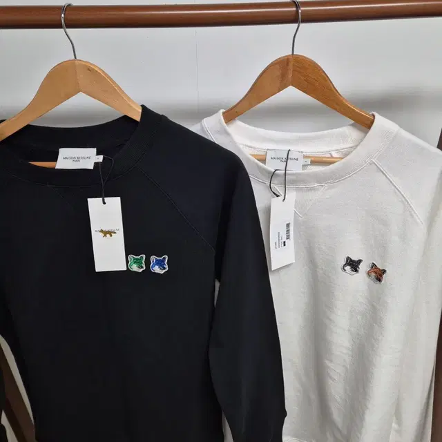 Maison Kitsuné 더블 폭스헤드 맨투맨 상품 사진