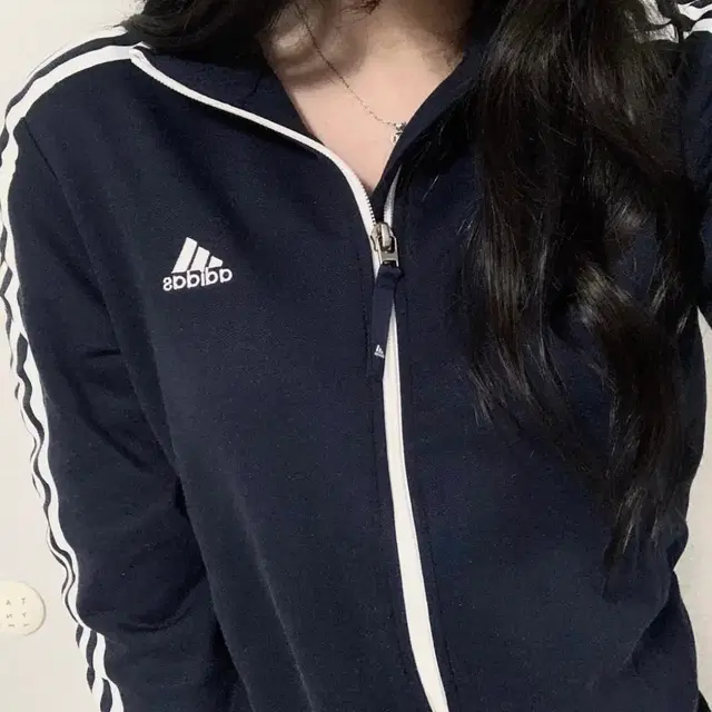 여성M/아디다스 네이비 져지/집업/브랜드/옷/교복아우터/트레이닝/여성 상품 사진