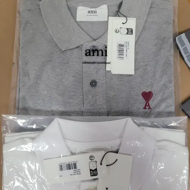 AMI 스몰 하트 로고 폴로 셔츠 상품 사진