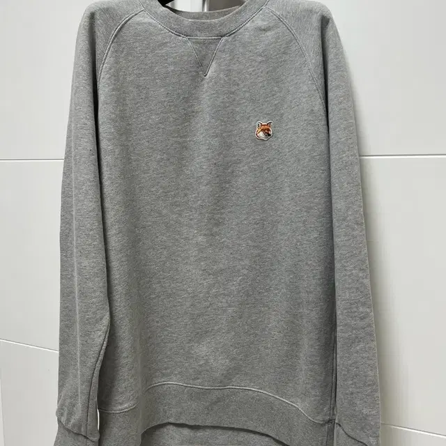 Maison Kitsuné 폭스 헤드 맨투맨 상품 사진