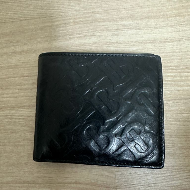 버버리 모노그램 반지갑 레더 블랙 상품 사진