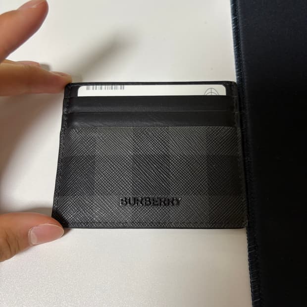 Burberry 버버리 카드지갑 상품 사진